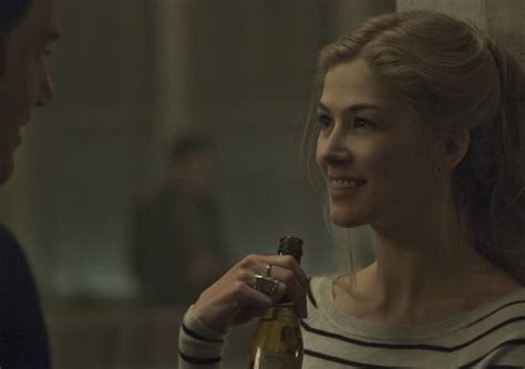 Rosamund Pike Talks Gone Girl That Scene And More At Sbiff Collider