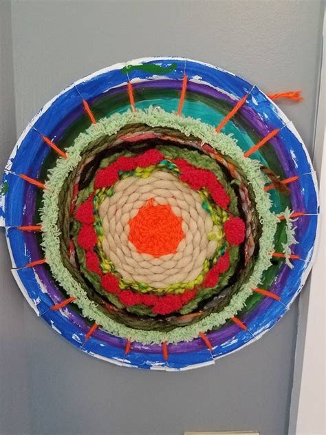 Daughter Of Beth Sellers Craft Project With Paper Plate And Tactile Yarn Visually Impaired