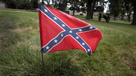 Tennessee Mayor Says Resolutions On Confederate Flags Monument