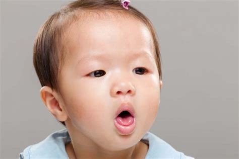 Petua hilangkan batuk dan kahak anak bawah setahun secara semula jadi momqhalif. 7 Petua Hilangkan Batuk Bayi (Dan Selsema Sekali) | Ethissa
