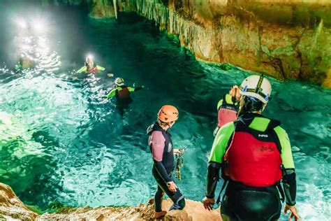Mallorca Aventura De Medio Día En Cuevas Marinas Getyourguide