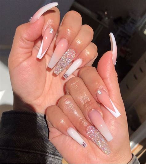 Pin By Audrey Castillo On 150 In 2020 Bling Acrylic Nails Long