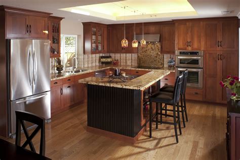 It goes perfect with every design, from the gourmet cook's kitchen to the most modest of layouts. Kitchen Update | Kitchen cabinet styles, Country kitchen ...