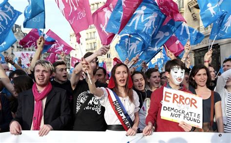 france split over françois hollande s divisive gay marriage bill