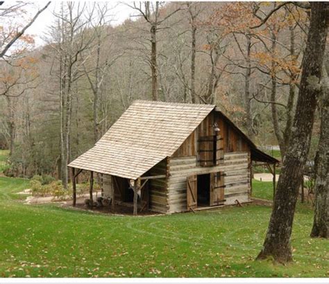 Pin By April Cochran On Huntin Ranch Cabins And Cottages Old Barns