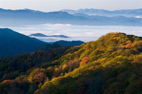 Renting smoky mountain cabins conveniently place you in the southeast's largest family playground. 25 Best National Parks in the USA | Road Affair