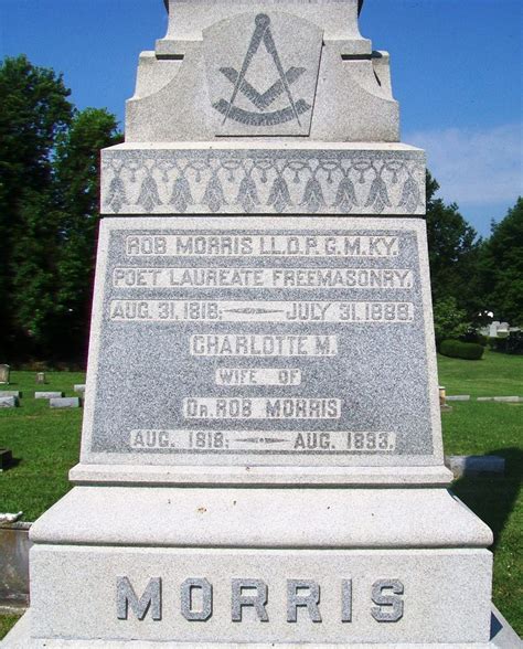 Photo Robert Morris Grave Marker Detail