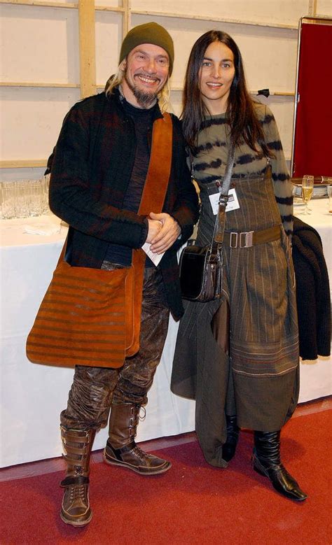 Sheryfa luna reprend un jour une femme de florent pagny. Florent Pagny : 24 ans d'amour fou avec Azucena en 2020 ...