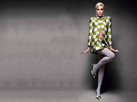 cara delevingne english legs model skirt bonito sexy heels singer 2019 hd wallpaper