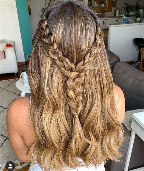 Las 92 Mejores Peinados Bonitos Con Trenzas Y Pelo Suelto