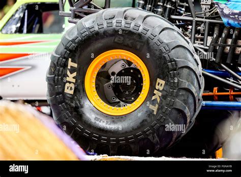 New Orleans La Usa 20th Feb 2016 Bkt Wheels On A Monster Truck In