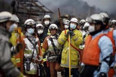 2011 yil mart oyida yaponiyada dahshatli zilzila sodir bo'ldi. Fukushima : les dates clés d'une catastrophe timeline ...