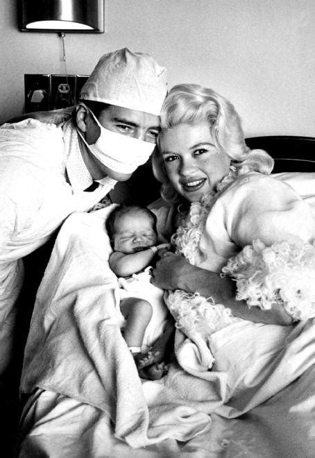 Jayne Mansfield With Her Newborn Daughter Mariska Hargitay And Former