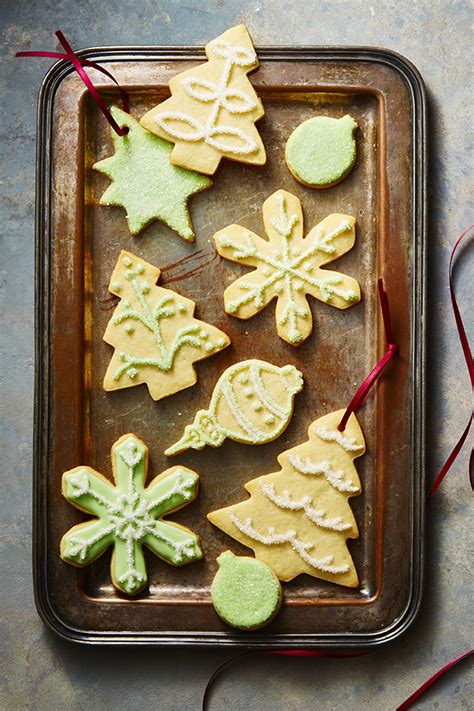 Today i'm sharing with you 30 christmas cookie recipes from cooking lsl and some of my favorite food bloggers. Good Housekeeping Christmas Cookie Recipes / Good Housekeeping Kitchen Good Housekeeping ...
