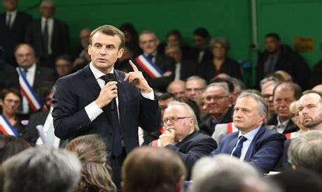 Sur le programme, sur les alliances, mais aussi sur son imag… Macron seen beating Le Pen by smaller margin in 2022 by ...