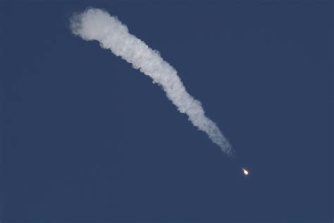 Rocket Bound For Iss Fails Crew Survives Emergency Landing Breitbart