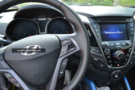 Compare the 2013 hyundai veloster against the competition. 2013 Hyundai Veloster Turbo - Pearl White - Black / Blue ...
