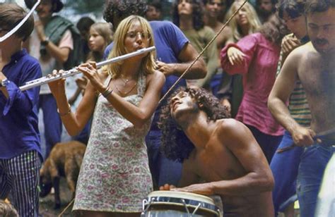 Girls Of Woodstock The Best Beauty And Style Moments From 1969