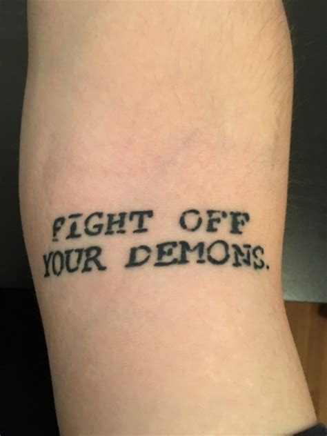Fight off your demons, fght ff yr dmns, demon, guitar, brand new, deja, deja entendu, daisy, devil and god, band, alternatve, emo, triangle, triangles, geometric, lacey, dejaentendu007, long island, new york, brand, new. Suchergebnisse für 'Stein'-Tattoos | Tattoo-Bewertung.de ...