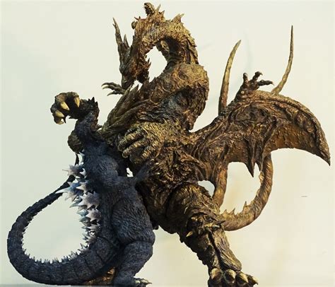 Kaiser Ghidorah Vs Godzilla