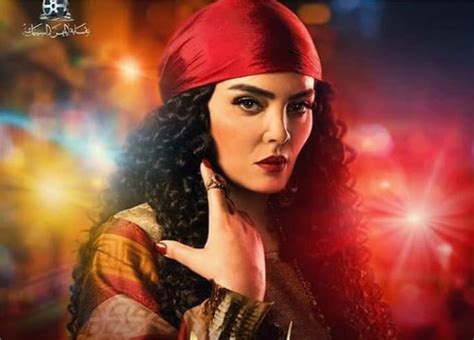 فوازير حاجات ومحتاجات ׀ شريهان 93׃ تتر البداية. حورية فرغلي تستعيد ذكريات رمضان على صوت شريهان في "حاجات ...