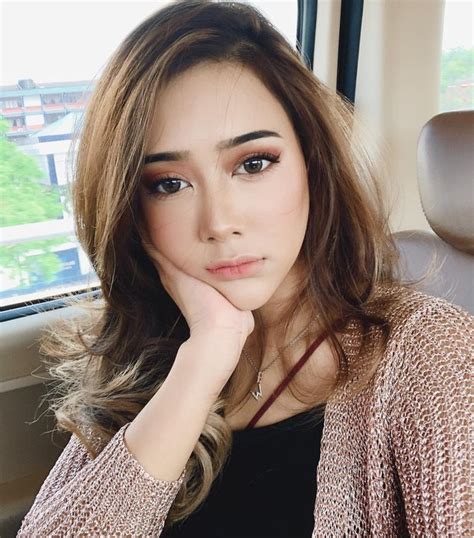 Drama Melayu 2017 Biodata Hanna Aqeela Pelakon Drama 30 Pesanan Suara