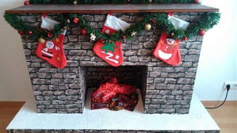 Diy Fake Kamin Fake Fireplace For Christmas Diy Christmas Fireplace