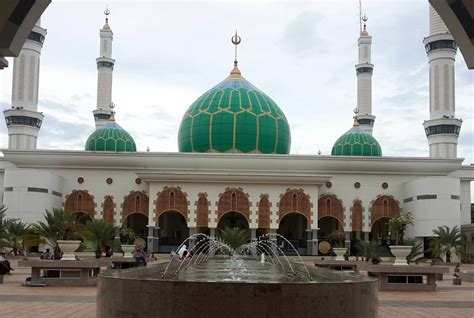 Wisata Religi Ke Masjid Terbaik Nasional Di Rokan Hulu Riau Halaman 1