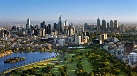News & updates from the city of sydney. Melbourne prepares to overtake Sydney as biggest city