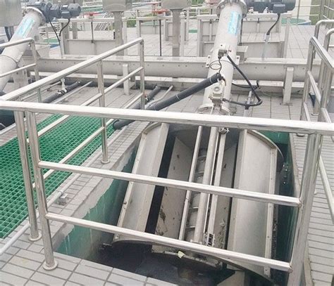 Mechanical Rotary Drum Screen In Industrial Wastewater Treatment 800
