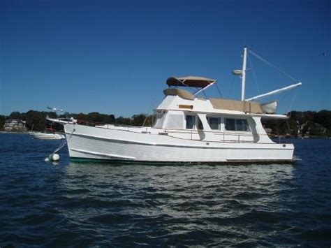Grand Banks 42 Europa 2000 Boats For Sale And Yachts