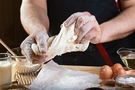 Barley flour and barley flakes have made their way into my cupboard more recently. Baker Knead Dough Bread, Pizza Or Pie Recipe Ingredients ...