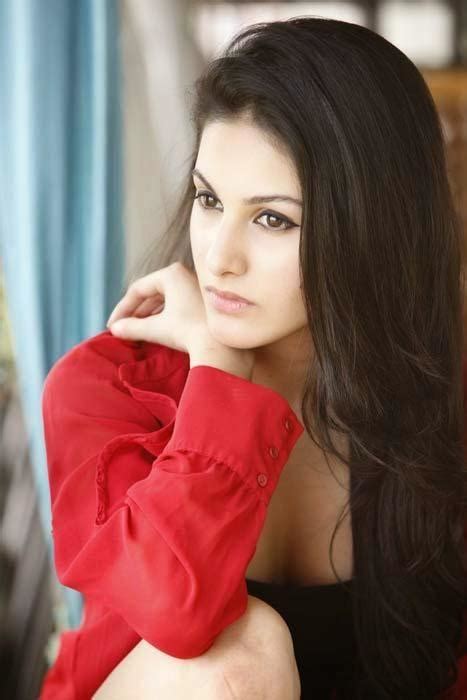 Amy jackson at theri movie press amy jackson cute photos violet dress photoshoot. Cute Amyra Dastur | Veethi