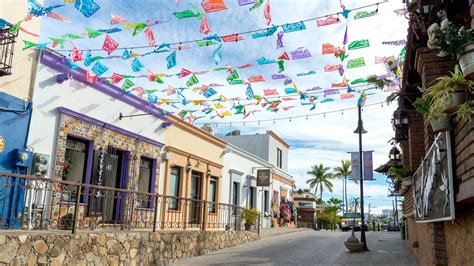 San josé del cabo may be a prime beach destination but there are also several art galleries, authentic restaurants and local shopping markets to visit. Downtown San José del Cabo Is Luring Visitors Out of the ...