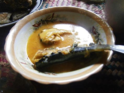 Tempoyak ikan patin, pangasius in sweet and spicy tempoyak sauce, specialty of palembang. Resepi Gulai Tempoyak Ikan Patin dan Sambal Kuinin | Rider ...