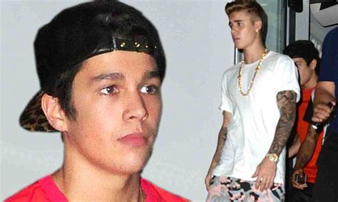 austin mahone goes from love rival and career copycat to one of justin bieber s inner circle