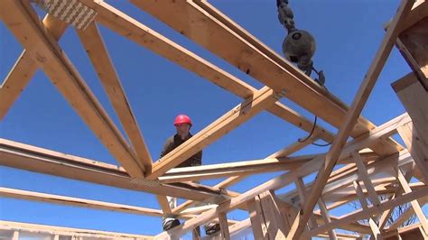 How To Build A House Finishing Trusses And Roof Ep 34 Youtube