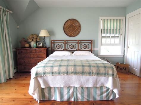 The final step to creating a beautiful cape cod style bedroom is to use accent pieces. Antiqueaholics: The Master Bedroom, Cape Cod