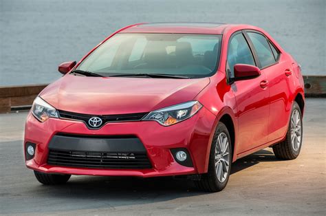 Save $5,461 on a 2016 toyota corolla near you. 2016 Toyota Corolla Reviews - Research Corolla Prices & Specs - Motor Trend Canada