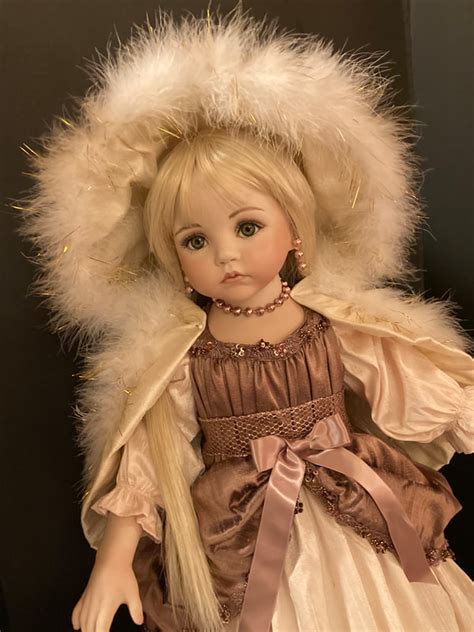 Find A Good Store New Victorian Porcelain Doll Limited Edition Collectible Porcelain Dolls Gift