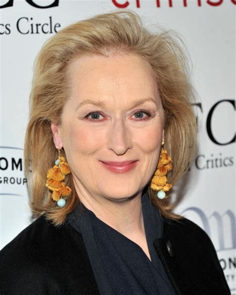Meryl Streep Hairstyles Best For Older Women With Fine Hair