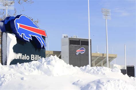Bills On The Clock To Clear 220k Tons Of Snow From Stadium