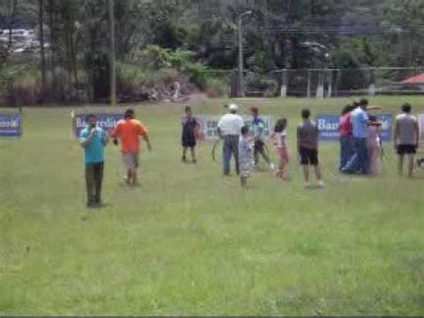 Estos juegos tradicionales y sus reglas eran empleados por los adultos, sin embargo, poco a poco fueron siendo del agrado de algunos niños y adolescentes. Juegos Tradicionales Tres Rios Costa Rica parte1 - YouTube