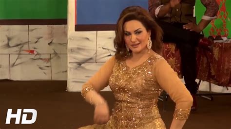 Sexy Nargis 2016 Mujra Dholna Pakistani Mujra Dance Naseebo Lal