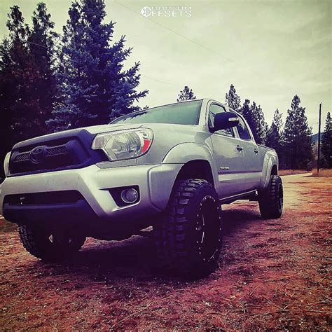 2013 Toyota Tacoma Moto Metal Mo962 Rough Country Suspension Lift 3