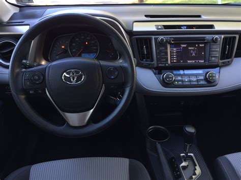 Review 2015 Toyota Rav4 The Crossover Thats Just Right Bestride