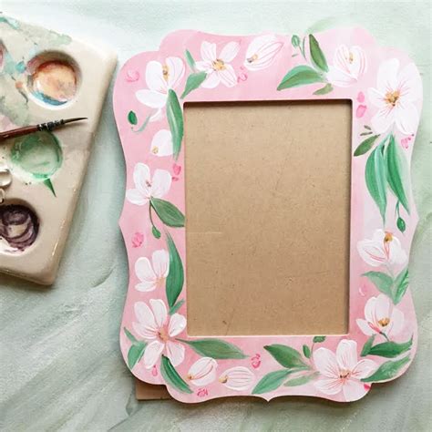 Hand Painted Photo Frame White Blooms