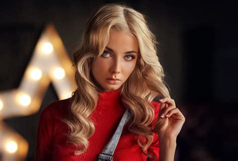 Hot Model Katerina Shiryaeva