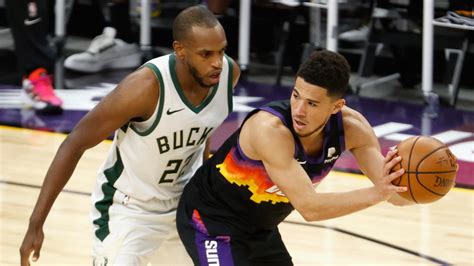 Bucks Vs Suns Nba Finals The Bucks Compete In The National Basketball
