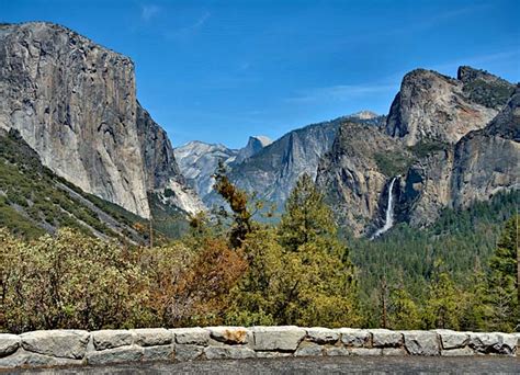 Tunnel View Of Yosemite Valley California